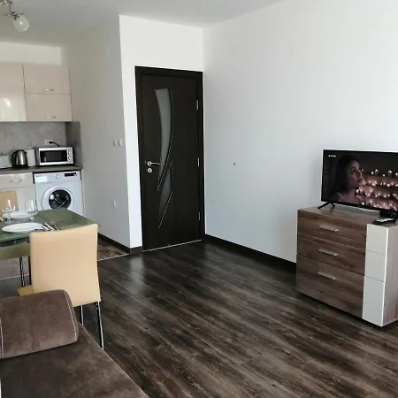 Azaria Apartment Хисаря Екстериор снимка