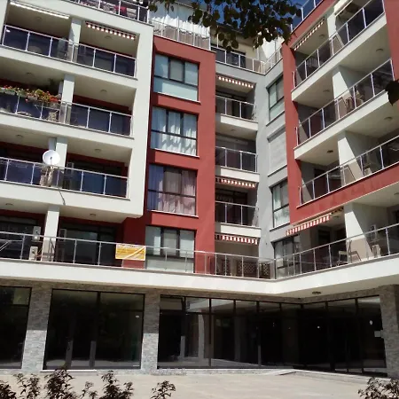 Azaria Apartment Хисаря Екстериор снимка